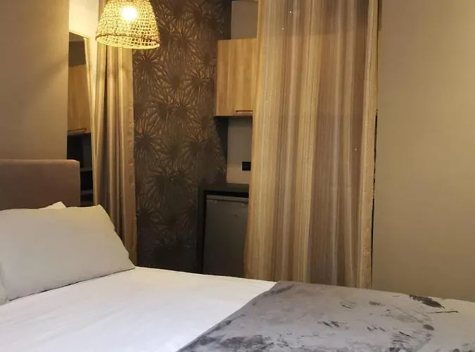 La Maison Saint Louis 아파트 숄레